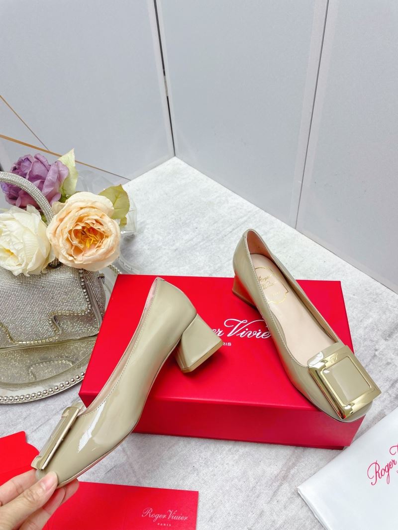 Roger Vivier flat shoes